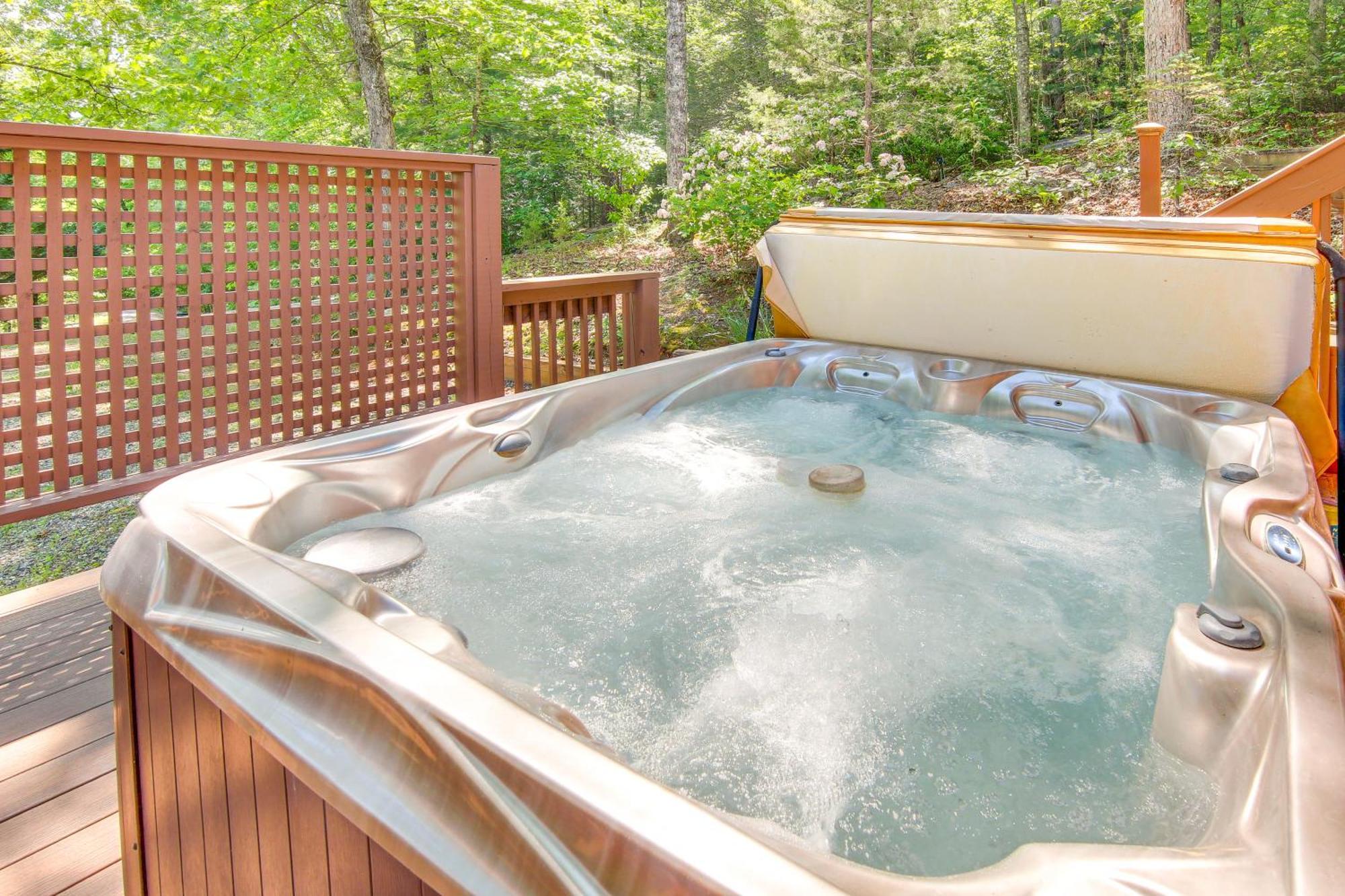 Charming Fox Den Cabin In Whittier With Hot Tub! Kültér fotó
