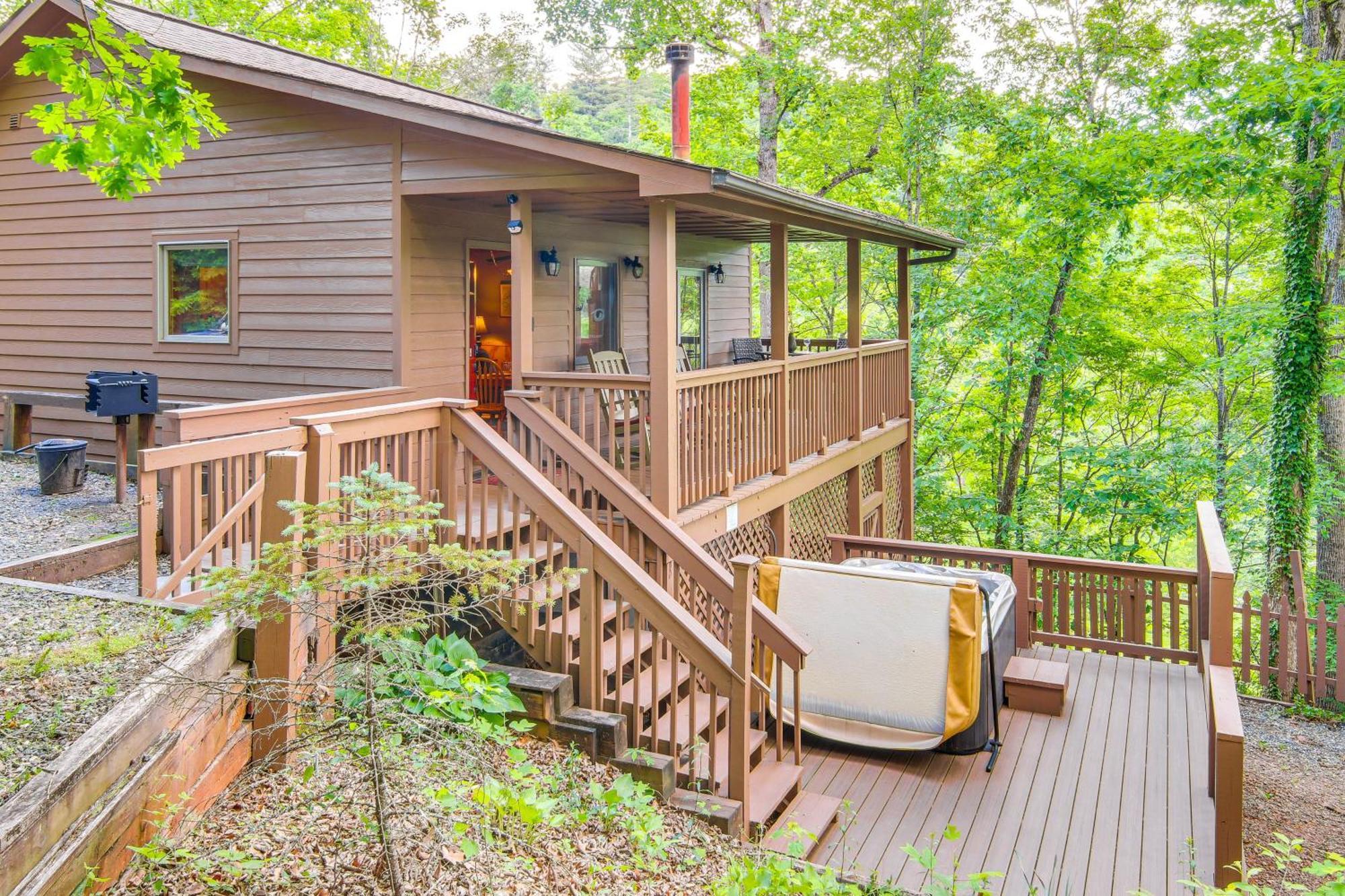 Charming Fox Den Cabin In Whittier With Hot Tub! Kültér fotó