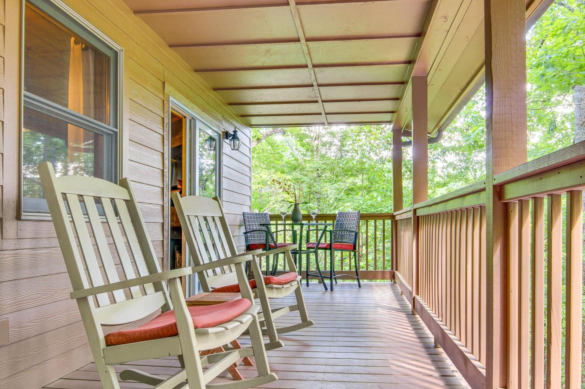 Charming Fox Den Cabin In Whittier With Hot Tub! Kültér fotó