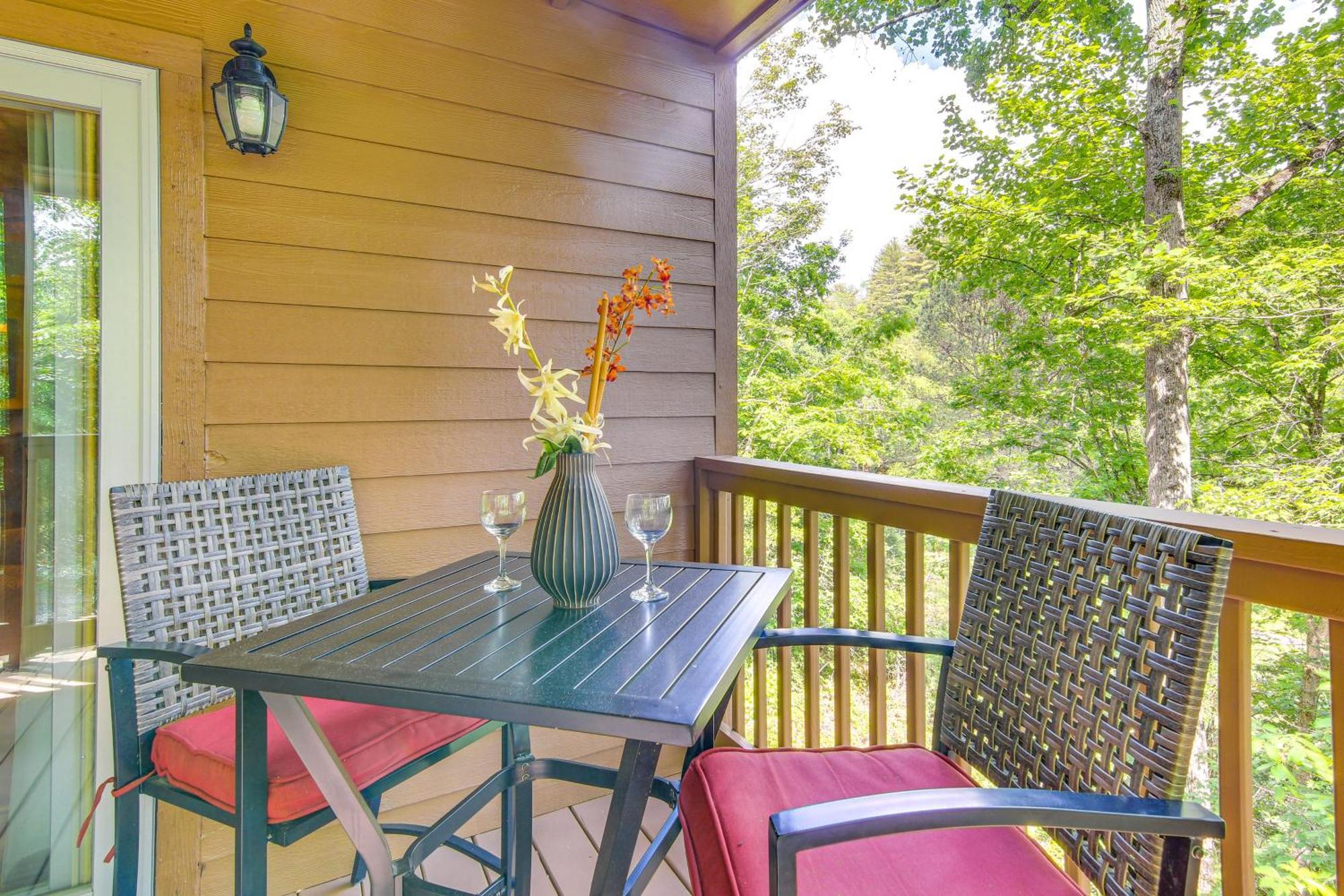 Charming Fox Den Cabin In Whittier With Hot Tub! Kültér fotó