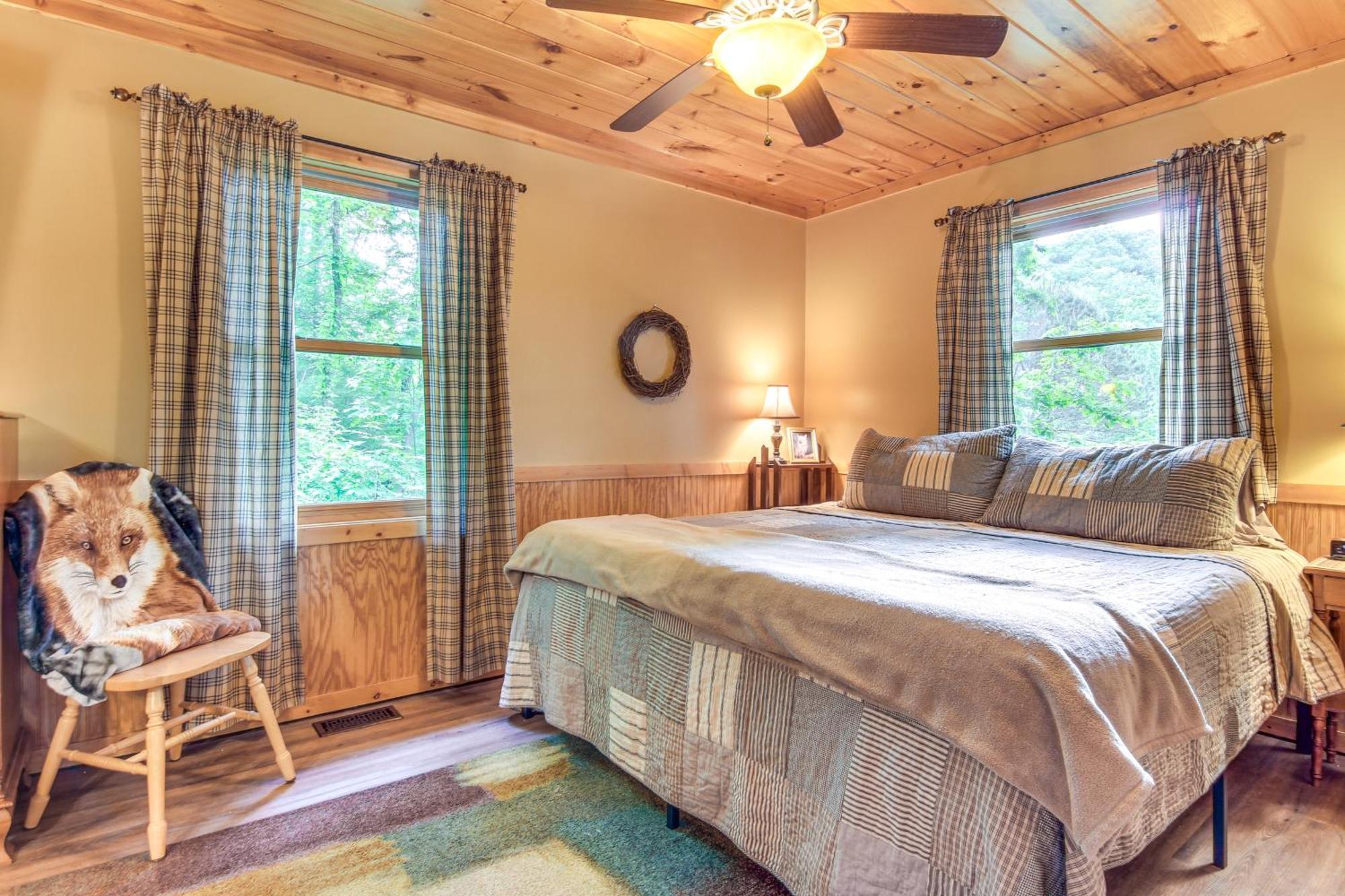 Charming Fox Den Cabin In Whittier With Hot Tub! Kültér fotó